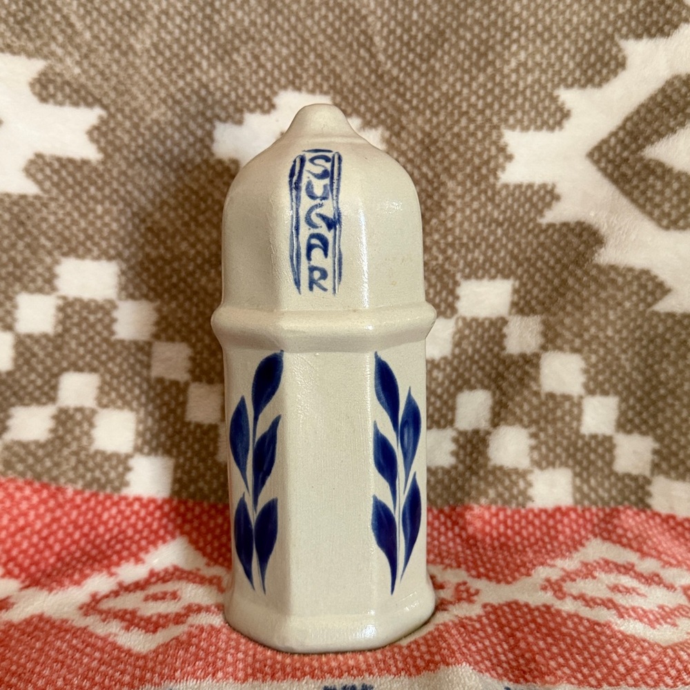 Vintage Colonial Williamsburg salt-glazed pottery sugar shaker